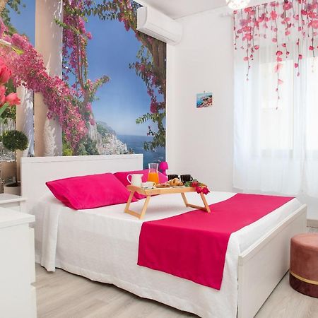 Stanza Tasso - De Vivo Realty Sorrento Acomodação com café da manhã Exterior foto