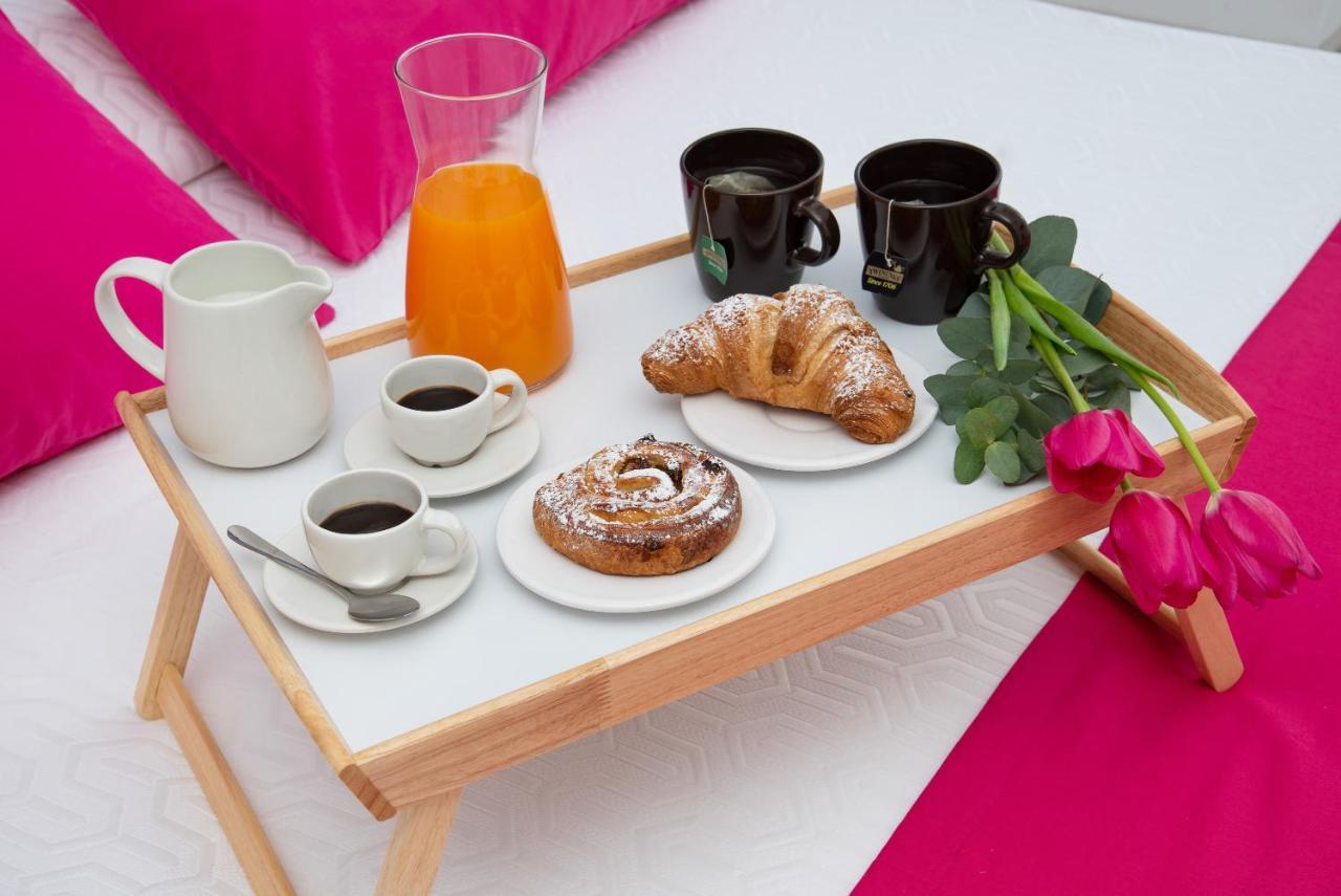 Stanza Tasso - De Vivo Realty Sorrento Acomodação com café da manhã Exterior foto