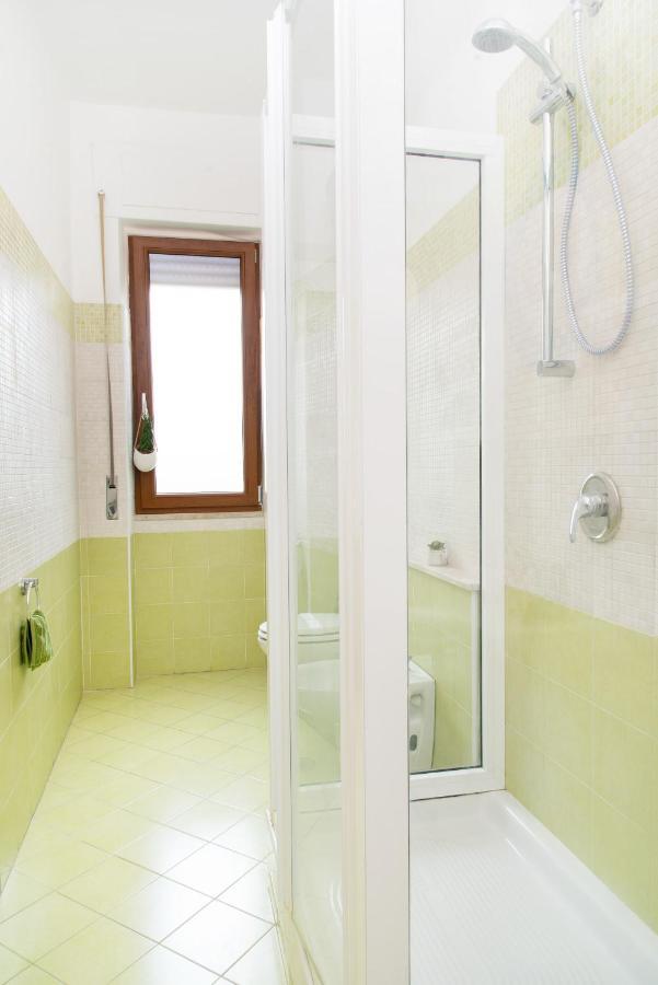 Stanza Tasso - De Vivo Realty Sorrento Acomodação com café da manhã Exterior foto